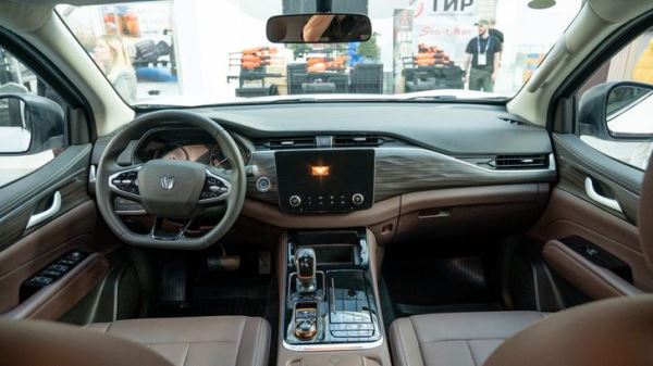 В России подешевел уникальный автомобиль, которому нет аналогов на рынке. Столько он еще не стоил