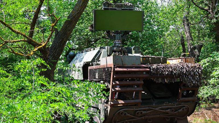 Средства ПВО уничтожили 13 беспилотников над Ростовской и Белгородской областями