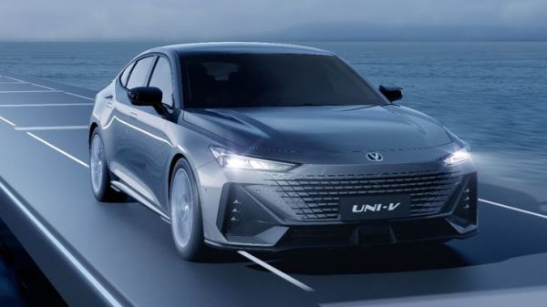 Changan удивил ценами в Белоруссии: до 1 млн рублей дешевле, чем в России