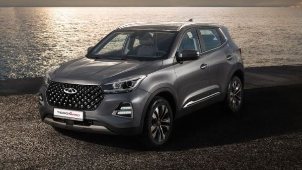 Больше не самый доступный: Chery лишила Tiggo 4 Pro «народной» комплектации