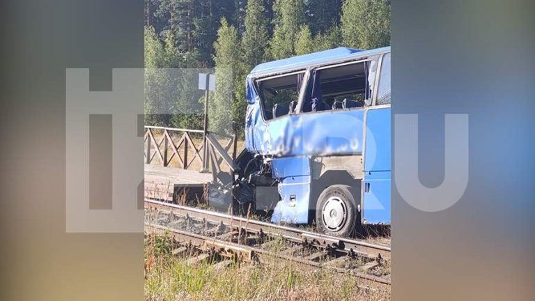Пострадавший в ДТП с автобусом в Ленобласти рассказал о своем состоянии