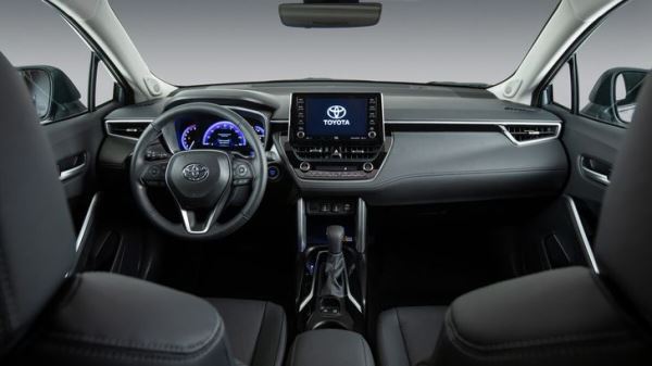 В России появился новый доступный кроссовер Toyota. Он стоит дешевле, чем Geely и Chery
