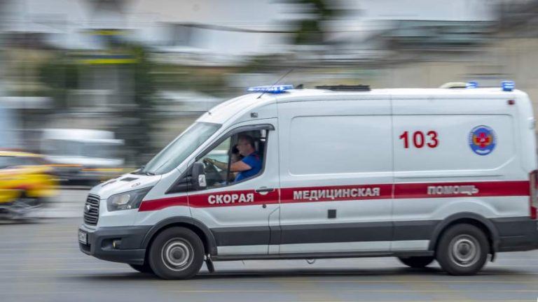 В Иваново водитель сбил двух переходивших дорогу подростков