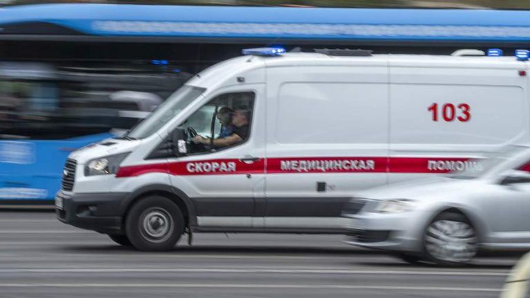 Женщина с ребенком пострадали в аварии на МКАД