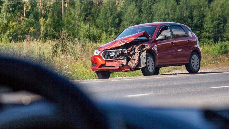 За минувшие сутки в России произошло 315 ДТП