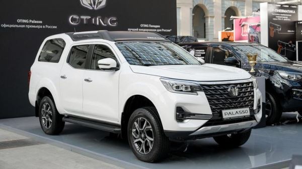 В России рекордно подешевел уникальный автомобиль для путешествий. Сколько он стоит теперь