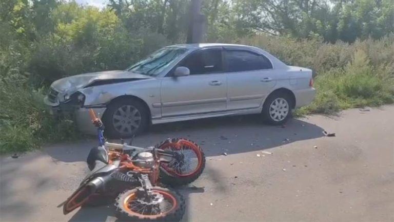 Подросток погиб при столкновении питбайка с автомобилем под Курском