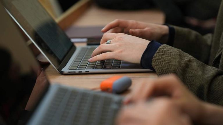 Абитуриенты стали в два раза чаще выбирать технические и IT-направления