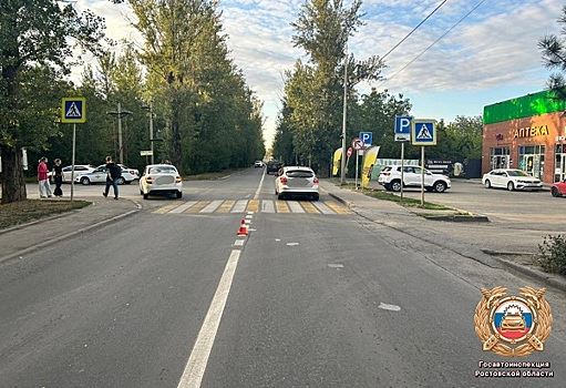 В Ростове автомобиль сбил несовершеннолетнего пешехода